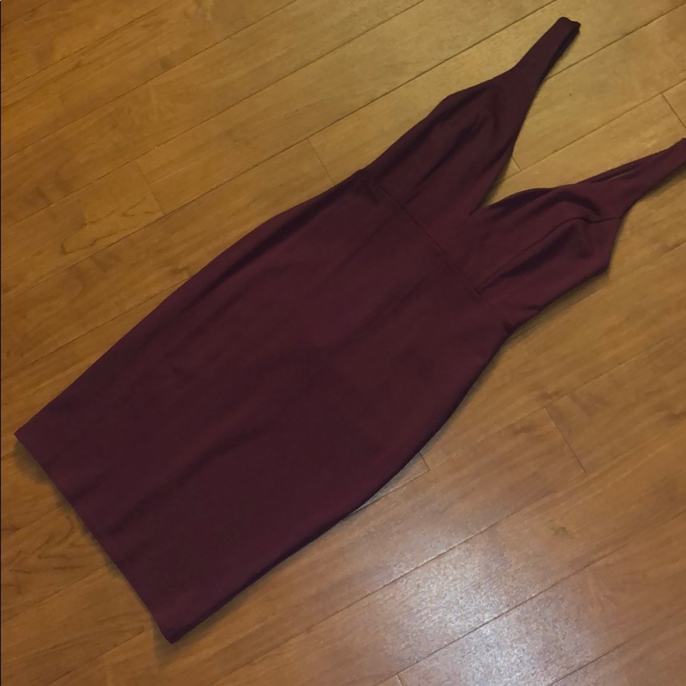 Body fitting dress
